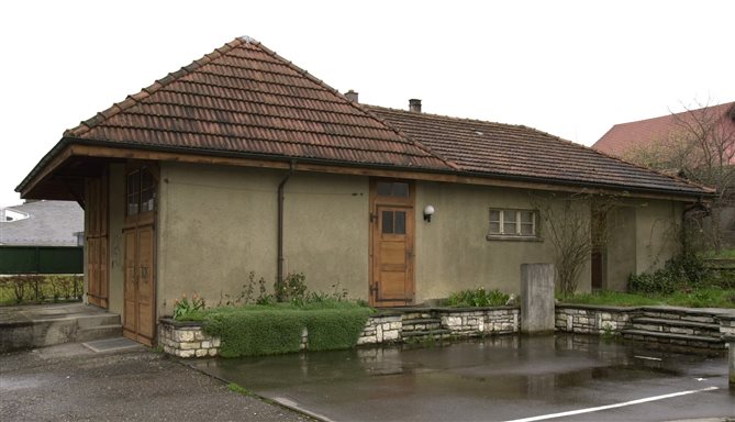 Altes Gebäude Hugi Weine